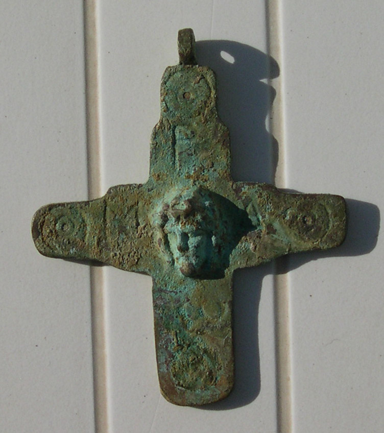 TETE DE CHRIST SUR LETTRE GRECQUE X datant du 1-2ème siècle bronze authentique